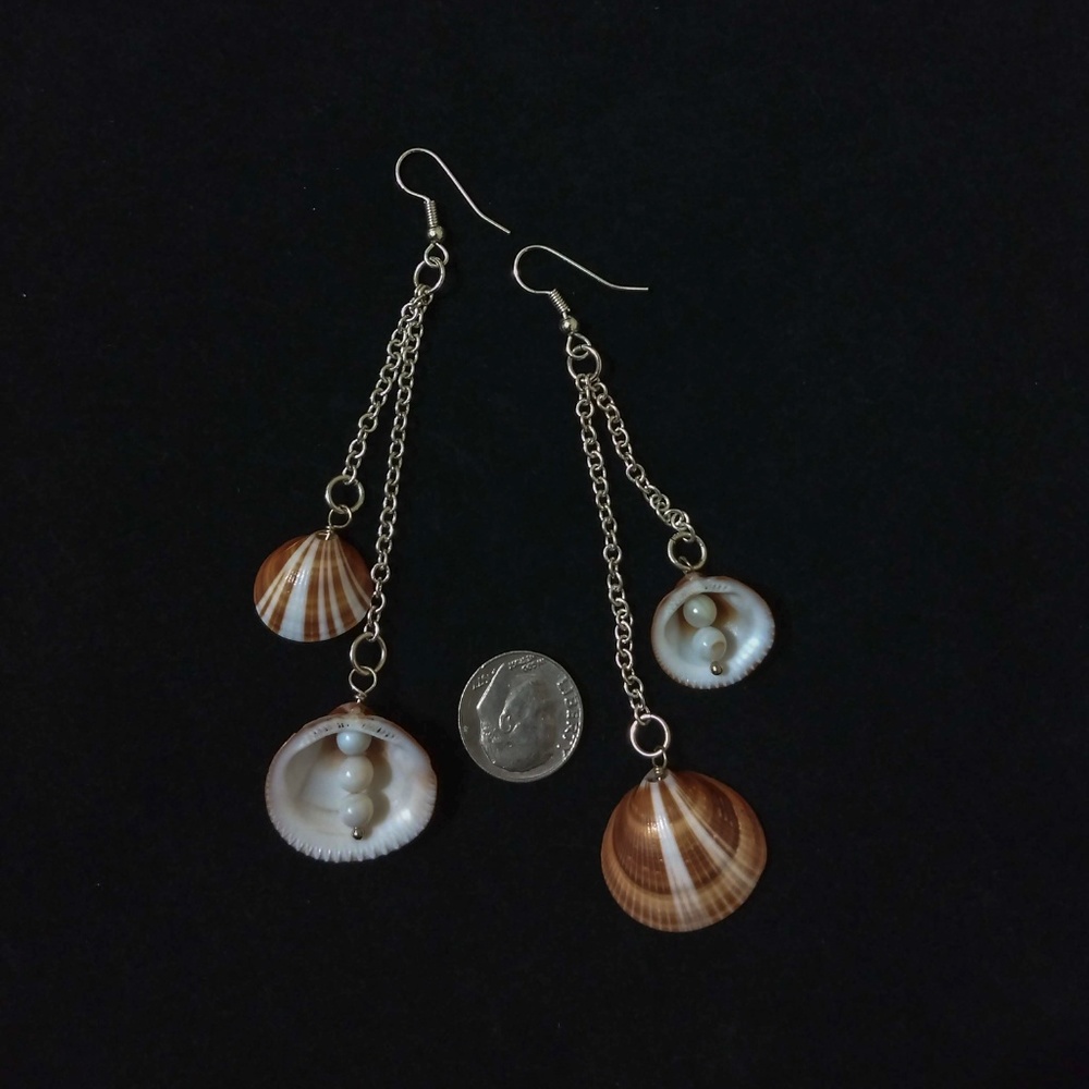 Price Drop! Handmade Shell earrings - Picture 4 of 4